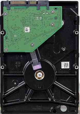 Накопитель HDD SATA 2.0TB Seagate IronWolf (ST2000VN004) Киев