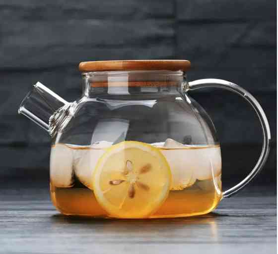 Заварочный стекляный чайник с металлическим ситом 1000 мл Винница