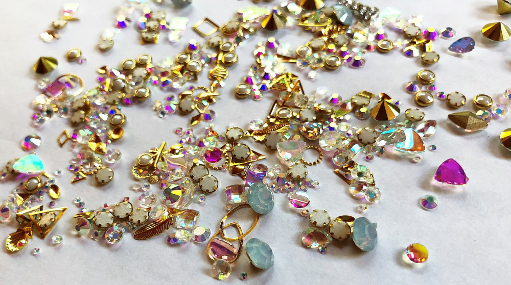 Стрази Swarovski мікс різні розміри і форми + формочки різних форм (1400 шт) АВ , бріліант і лілові. Київ - фото 2