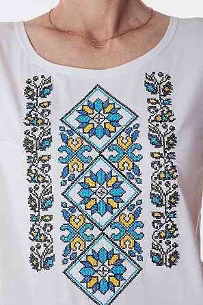 Вишиванка жіноча, біла, с коротким рукавом, топ Київ