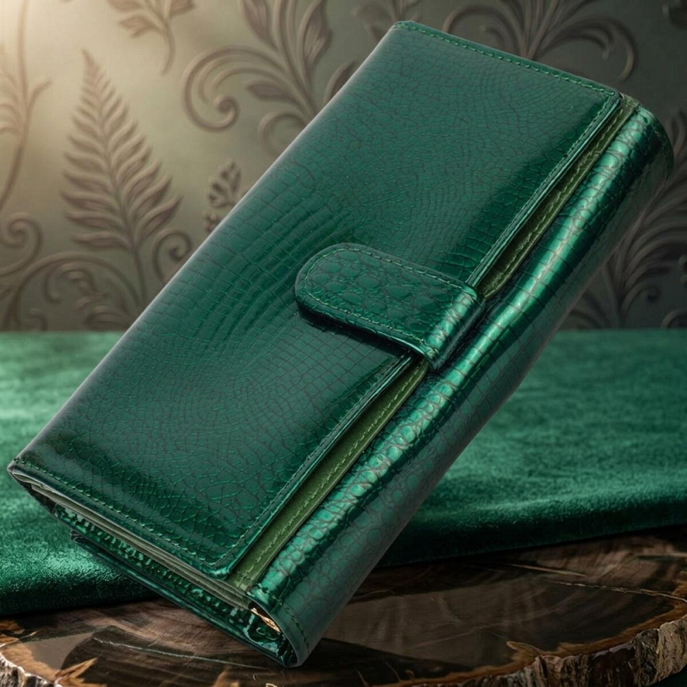 Лакированный женский кошелек с блоком для визиток из натуральной кожи ST Leather 19424 Зеленый Киев - изображение 14