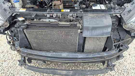 Передня панель (телевізор) у зборі Hyundai Santa Fe 2013-2018 2.2 дизель Київ