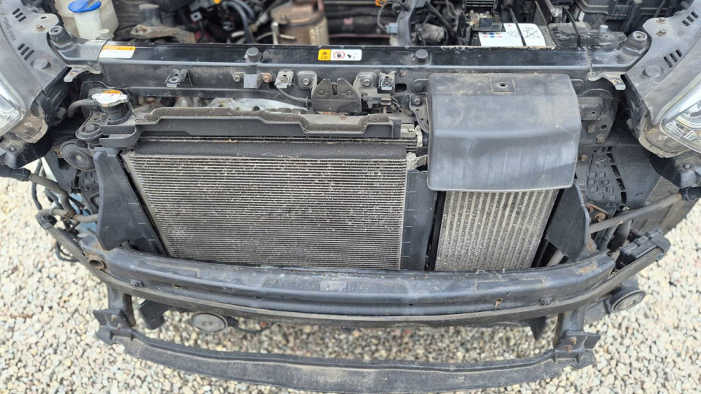 Передня панель (телевізор) у зборі Hyundai Santa Fe 2013-2018 2.2 дизель Київ - фото 1