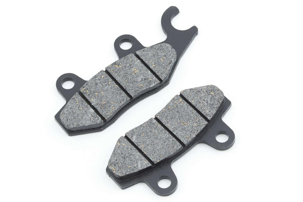 Колодки гальмові (диск) скутер 4 Т Китай 50-150 (Рейс /скутер Шторм, вухо в право, чорні) Мукачево - фото 1