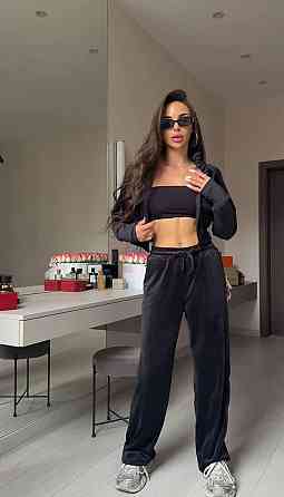 Женский прогулочный костюм двойка из велюра Черный, 46/48 Одесса