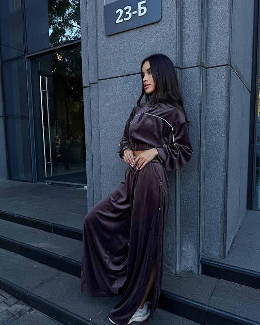 Жіночий теплий стильний костюм-трійка з м'якого велюру. Шоколад, 46/48 Одеса - фото 8