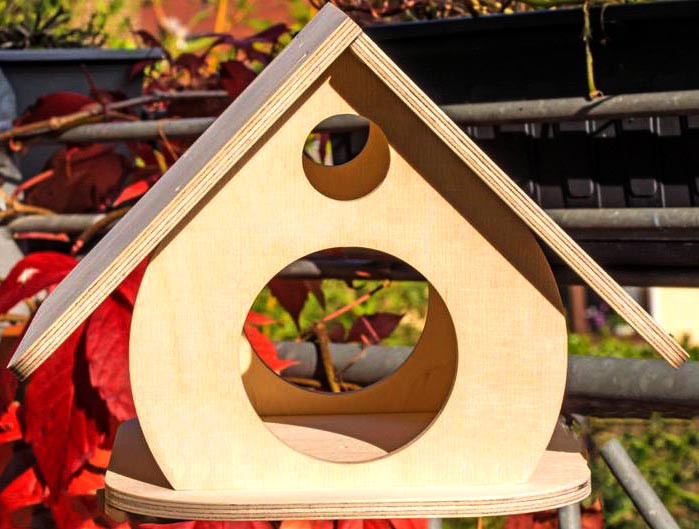 Кормушка для птиц 