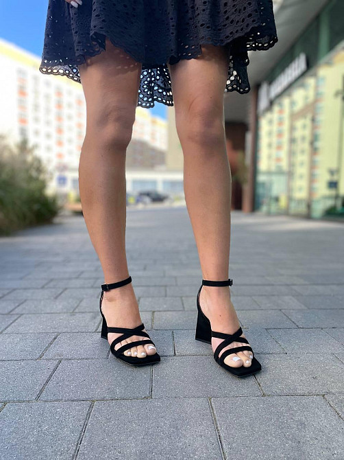 LIRIO Стильні жіночі босоніжки чорні з натуральної замші на грубому каблуці LIRIO L0282/8073-СТ Коломыя - изображение 7