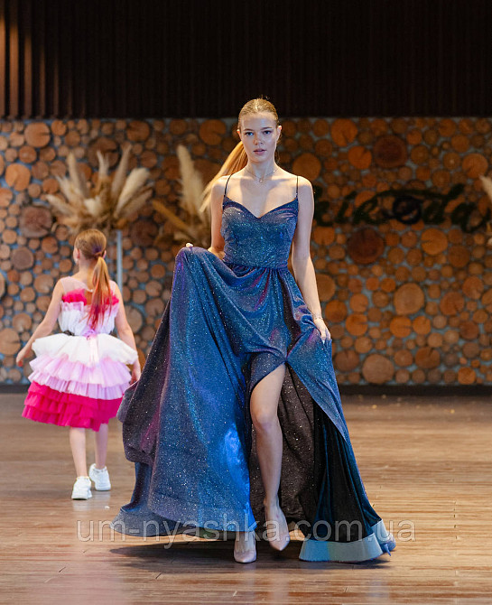 Довге вечірнє плаття Єлизавета Кривий Ріг - фото 4