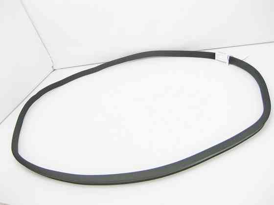 Mercedes-Benz  A2046971051 9B00 Ущільнювач передніх правих дверей на кузові чорний C-Class W204 Одеса