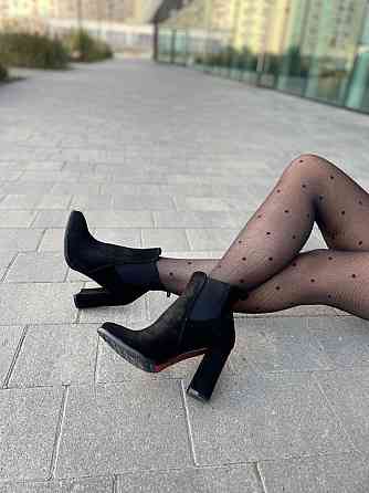 Nivelle Женские черевики NIVELLE черные натуральная замша каблук 10 см размеры 35-39 (3920) Коломия