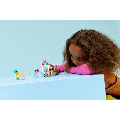 Конструктор LEGO Friends Ятка с мороженым и воздушными шариками (42692) Винница - изображение 6