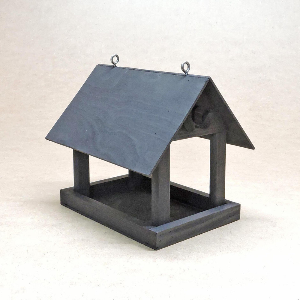 Кормушка садовая для птиц 