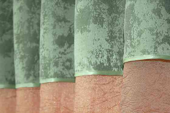 Кухонные шторы VR-Textil № 073к с ламбрекеном и подхватами персиковый с оливковым 270х170 см (52-0477) Киев