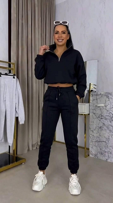 Женский плюшевый прогулочный костюм двойка из велюра Черный, 50/52 Одесса - изображение 3