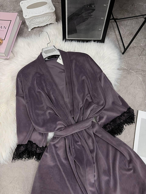 Женский домашний халат на запах велюр с кружевом Фиолетовый, Oversize 42/46 Одесса - изображение 4