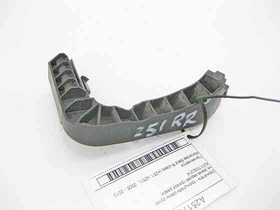 Mercedes-Benz  A2517330214 Утримувач - кронштейн рами ручки на замку задніх правих дверей R-Class W251 Одеса