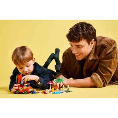 Конструктор LEGO Bluey Пляж и семейная поездка на автомобиле Блуи (11202) Винница