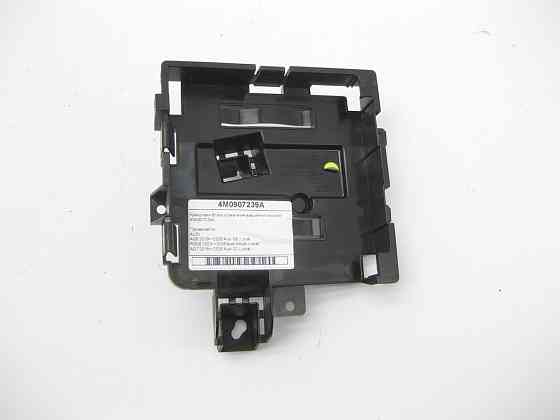 VAG  4M0907239A Кронштеїн блоку керування аварійного виклику Одеса