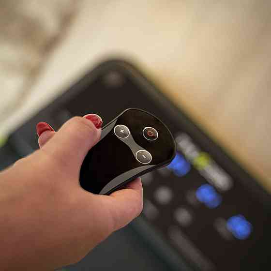 Беговая дорожка электрическая THUNDER IMPACT-LIME Киев