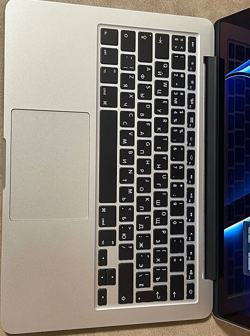 Ноутбук MacBook Pro 13 " A1502 (Early 2015) Retina. Київ - фото 1