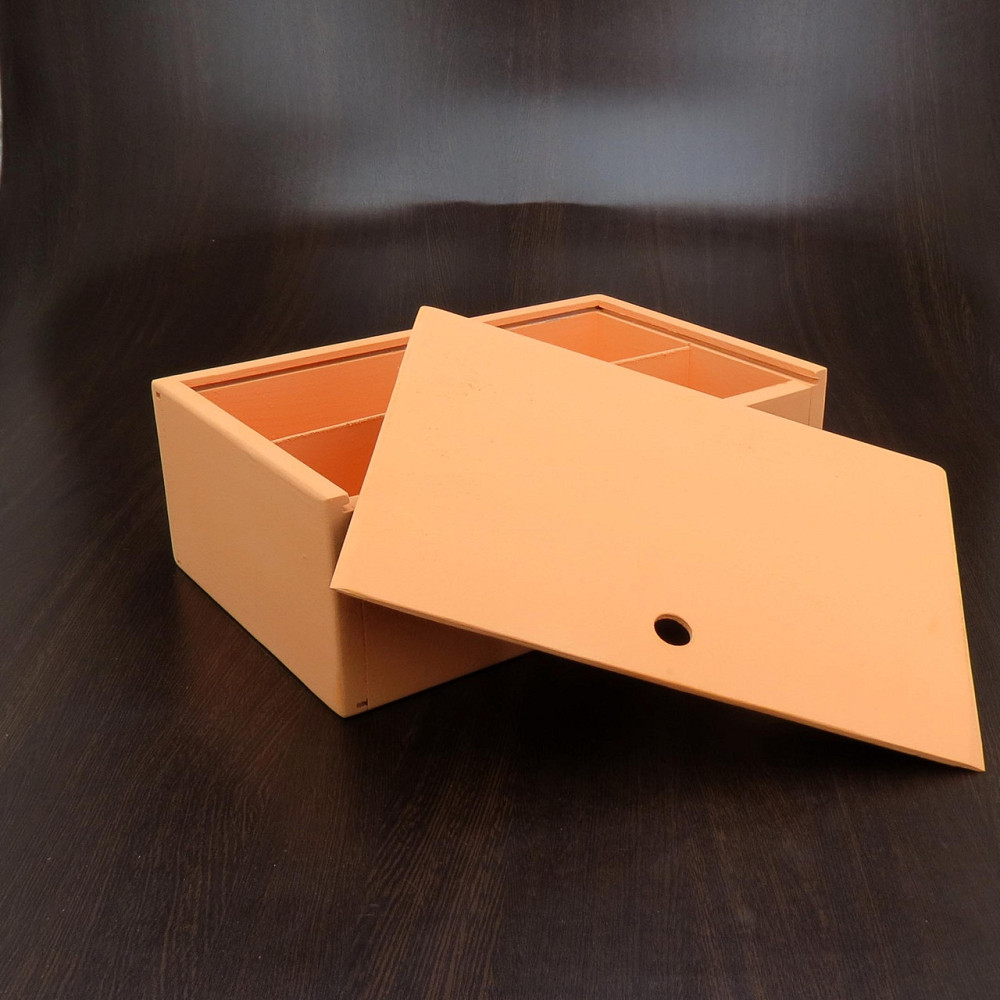 Подарочная коробка 