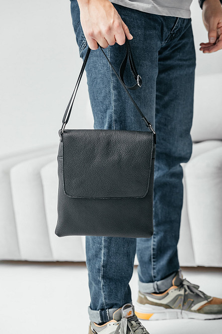 Чоловіча барсетка з клапаном, чорна сумка через плече з натуральної шкіри, класичний месендджерMasterSem Київ - фото 7