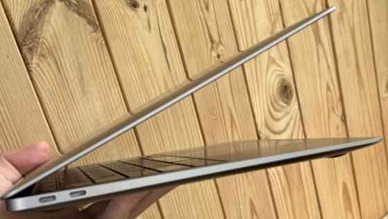 Ноутбук MacBook Air M1 8 256 Киев