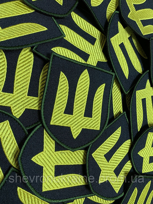 Шеврон Танковые войска (Форма щит. На липучке) Размер 8x7см Киев - изображение 2