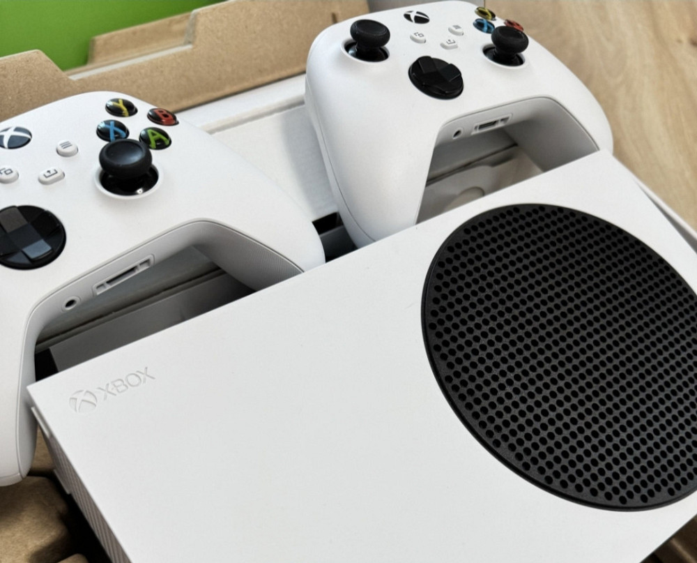 Игровая Консоль Microsoft Xbox series S 512Gb. Киев - изображение 3