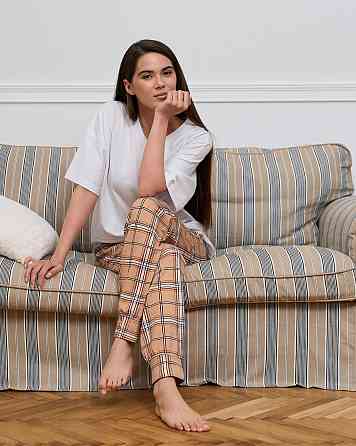 Жіночі піжамні штани-бежеві картаті Nicoletta 1126Ш S Київ