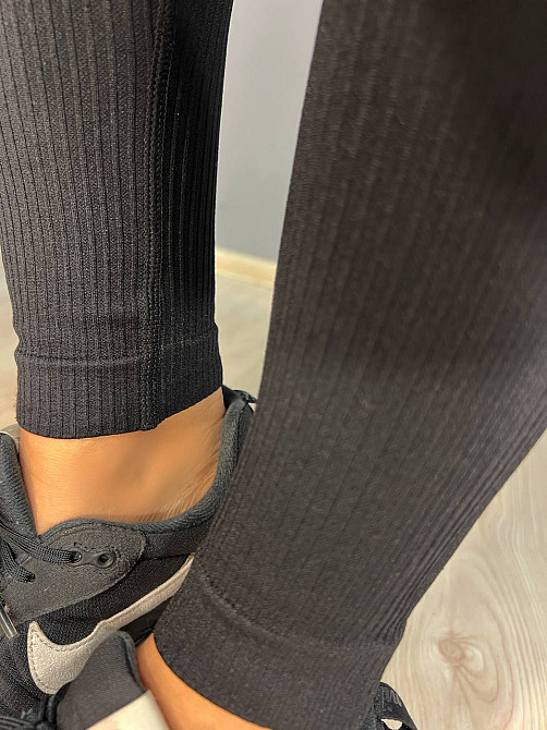 Лосины женские Kenalin 0923 рубчик широкий пояс эффект пуш-ап one size черные, черный, one size Киев - изображение 4