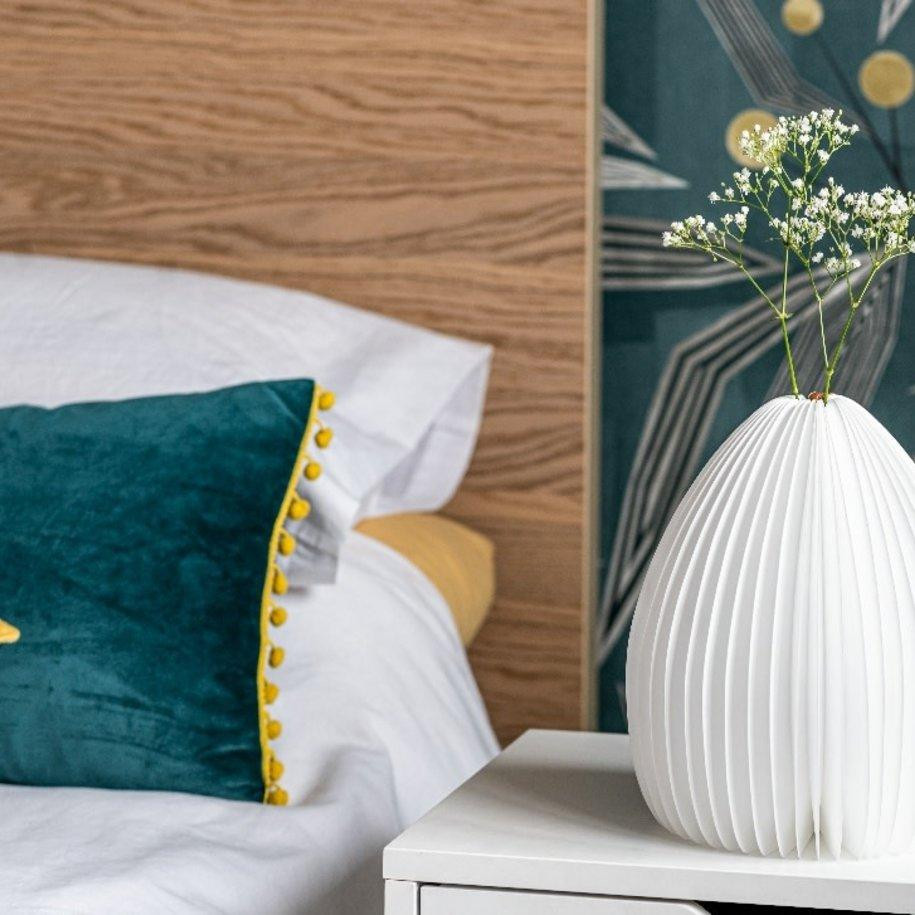 Світильник-ваза на акумуляторі Gingko (Англія), дерево клен Рівне - фото 2