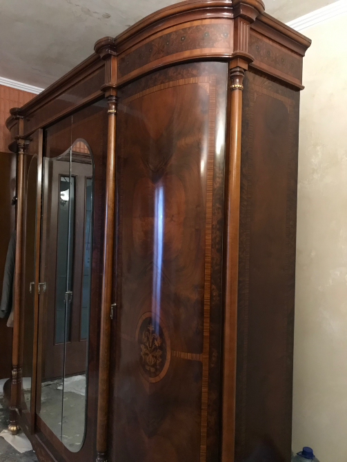 Шкаф большой в спальную комнату Харьков - изображение 1