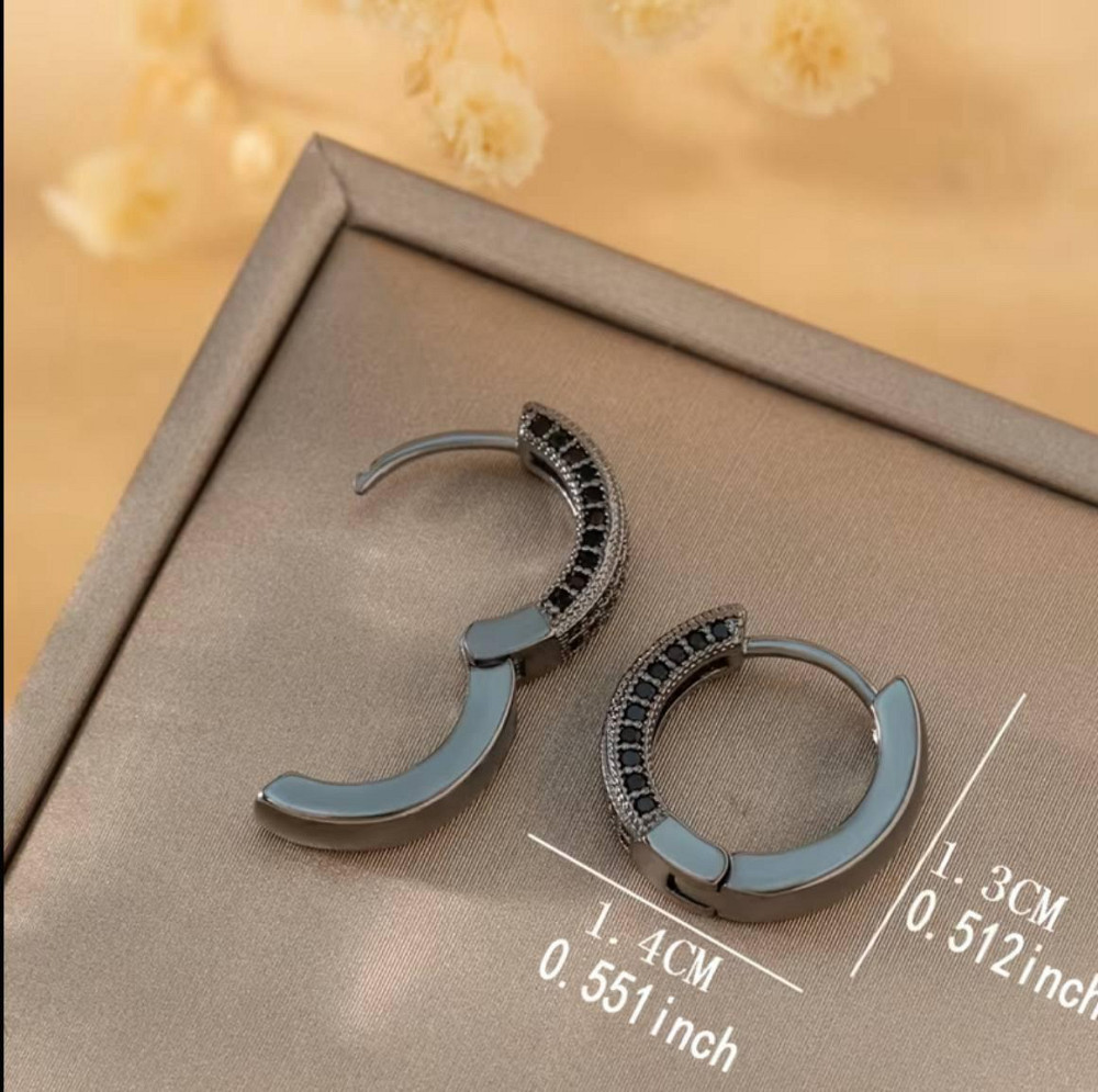 Серьги-кольца с чёрным цирконием – тёмный металл Киев - изображение 5