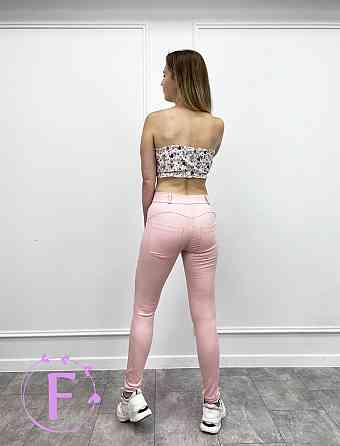 Летний женский топ с рюшами «Ruffie» 46, Білий, В трояндах Киев