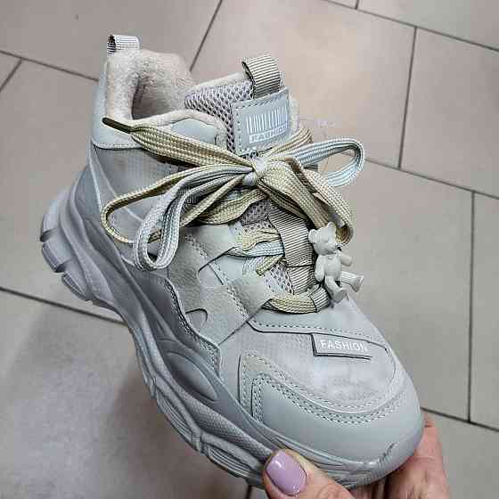 Кроссовки  для девочки подростка бежевые на флисе 33,34,35,36,37,38 Николаев