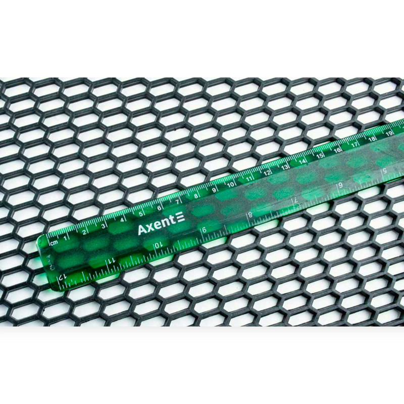 Сітка декор. "захист радіатора" пластик 118х39см (середній осередок 10х6мм) Мукачево - фото 1