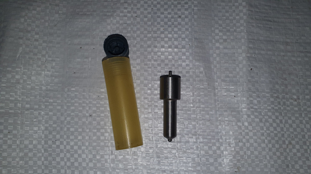 Распылитель форсунки малогабаритный ЯМЗ. 335-50. Харьков - изображение 1