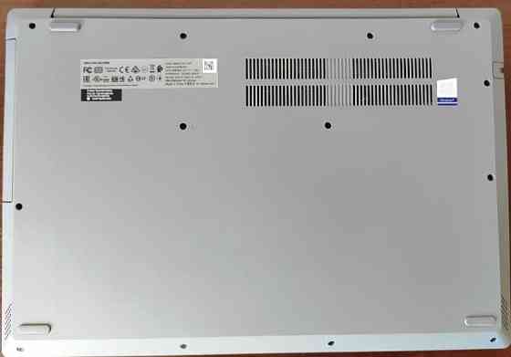 Ноутбук: Lenovo L340 17.3 HD, Ryzen 5 3500U, RAM8GB, SSD 256Gb. Київ