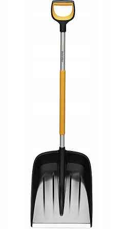 Професійна Лопата для збирання снігу 132 см FIskars "X-series" (1057177) Алюміній Нововолинськ