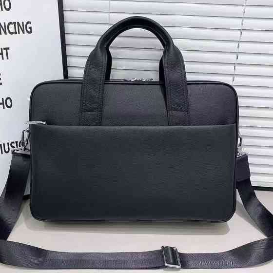 Чорна шкіряна ділова сумка для ноутбука Tiding Bag Київ