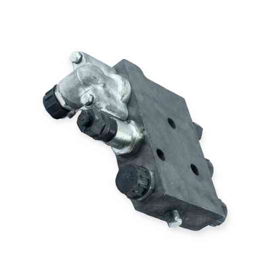 Клапан рулевого управления (плоский) Т-150К расхода Мукачево