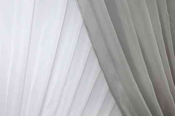 Кухонні шторки VR-Textil № 060к "Дует" з підв'язками сірий з білим 330х170 см (50-138) Київ