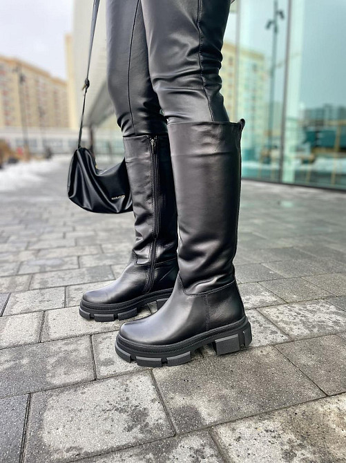 Шкіряні чоботи жіночі зимові на низькому ходу чорні 11/260 / Чоботи на зиму р. 37, 39 Коломия - фото 5