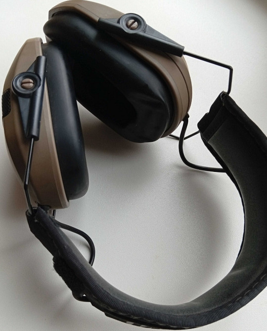 Активні захисні навушники Walker's Razor Slim Tacti-Grip (FDE) Харків - фото 4