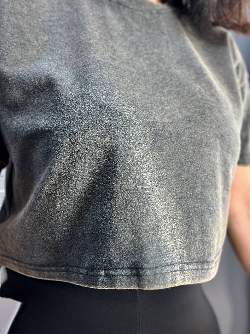 Футболка женская A-N 2308 вареная тай-дай короткая широкая кроп-топ one size серая, серый, one size Киев - изображение 11