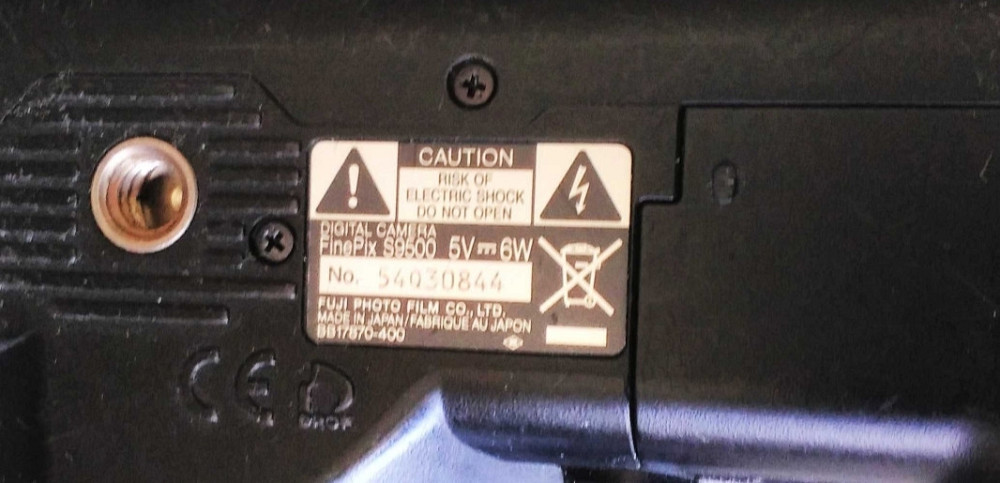 Фотоапарат цифровий FUJIFILM FinePix S9500 Київ - фото 1