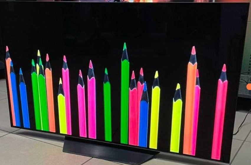 Телевизор Безрамный: 55