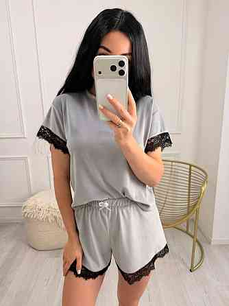 Жіноча піжама-двійка з велюру з мереживом Сірий Одеса